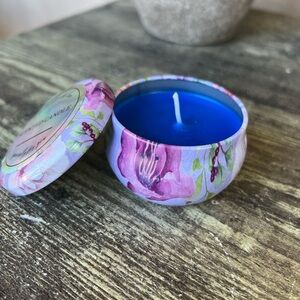 Floral Tin Candle with Blue Wax